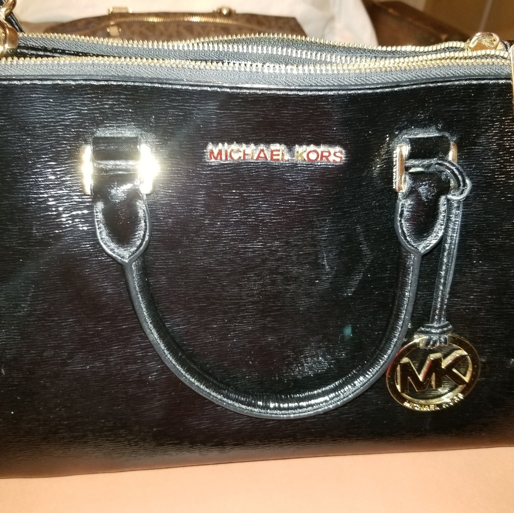 Michael kors purse